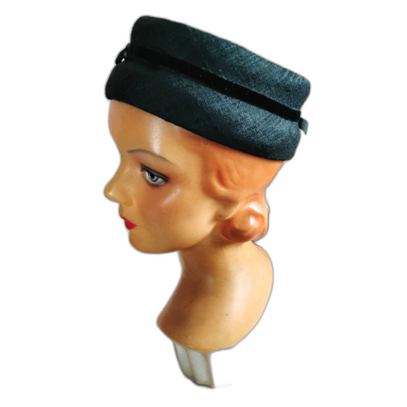 50s 60s Vintage Black and White Pillbox Hat - Picture 3 of 5